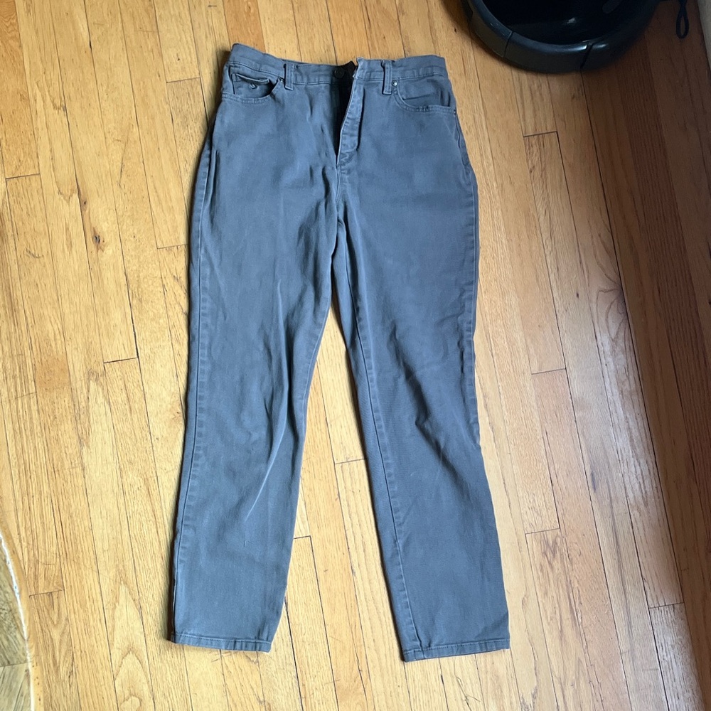 Gray high waisted jeans